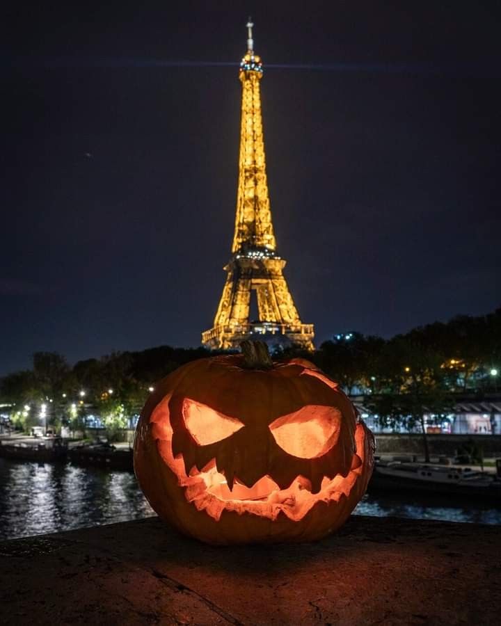 10 Best Places to Go for Halloween in France (2024) with OuiStars Luxury Chauffeur